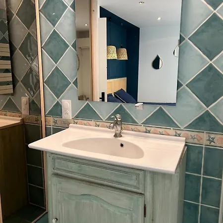 Apartment T2 Sur La